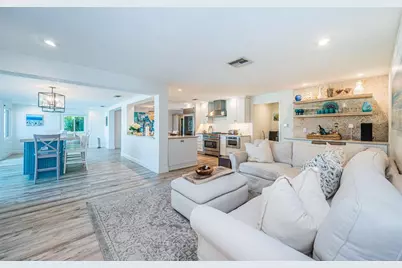 2910 Alton Drive, Saint Pete Beach, FL 33706 - Photo 19