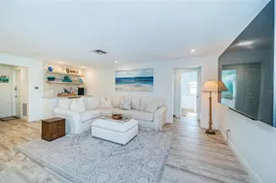 2910 Alton Dr, Saint Pete Beach, FL 33706 - Photo 17