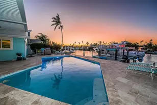 2910 Alton Dr, Saint Pete Beach, FL 33706 - Photo 59