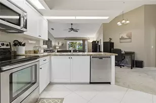 12041 68th St, Largo, FL 33773 - Photo 17