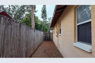 1762 Nevada Avenue NE, Saint Petersburg, FL 33703 - Photo 11