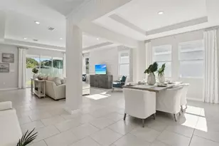 1005 Chasehill Ln, Zephyrhills, FL 33541 - Photo 11