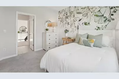 1005 Chasehill Lane, Zephyrhills, FL 33541 - Photo 5