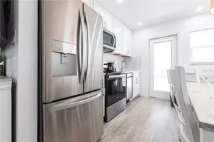 6020 Midnight Pass Rd, Sarasota, FL 34242 - Photo 5