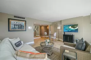 1351 Gulf Blvd, Clearwater Beach, FL 33767 - Photo 13