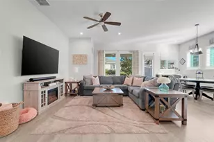 13304 Magnolia Valley Dr, Clermont, FL 34711 - Photo 11