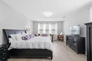 11002 Sundrift Dr, Tampa, FL 33647 - Photo 25