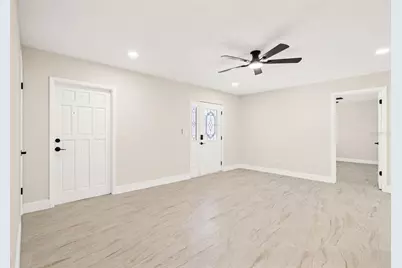 815 Shangri La Drive, Seffner, FL 33584 - Photo 5