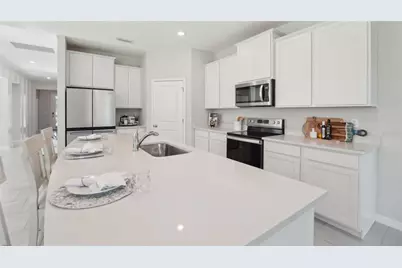 1025 Chasehill Lane, Zephyrhills, FL 33541 - Photo 15