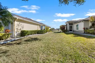 811 Staffordshire Ln, Sun City Center, FL 33573 - Photo 31