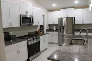 16554 Delia St, Wimauma, FL 33598 - Photo 11