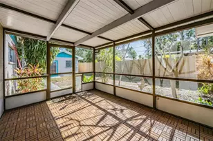 4907 N Mendenhall Dr, Tampa, FL 33603 - Photo 21