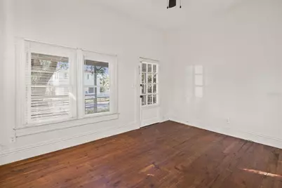 501 E Floribraska Avenue, Tampa, FL 33603 - Photo 9