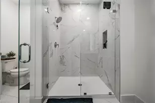 9916 Key Haven Rd, Seminole, FL 33777 - Photo 17