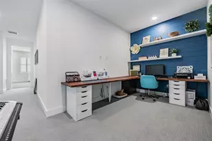 9916 Key Haven Rd, Seminole, FL 33777 - Photo 19