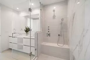 400 Central Ave, Saint Petersburg, FL 33701 - Photo 19