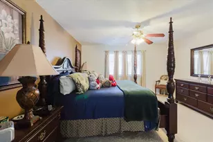 2717 Avon River Dr, Valrico, FL 33596 - Photo 47