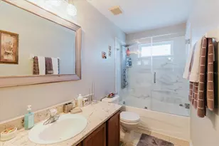 2717 Avon River Dr, Valrico, FL 33596 - Photo 59