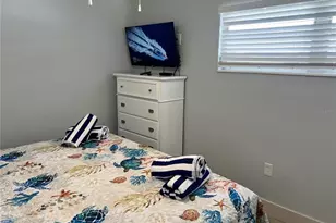 6020 Midnight Pass Rd, Sarasota, FL 34242 - Photo 11