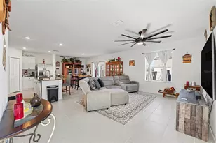 1985 Sarah St, Winter Haven, FL 33884 - Photo 3