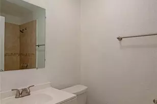 2425 Auburn St S, Saint Petersburg, FL 33712 - Photo 21