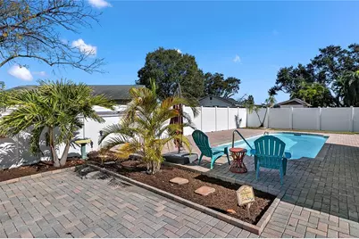 8297 100th Avenue, Seminole, FL 33777 - Photo 9