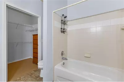 6017 Westgate Drive #913, Orlando, FL 32835 - Photo 19