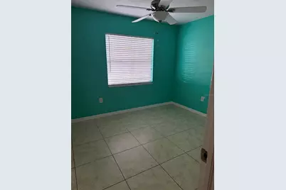 11204 Millridge Drive, Tampa, FL 33625 - Photo 17