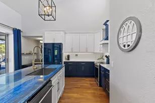 617 Kingston Ct, Apollo Beach, FL 33572 - Photo 23