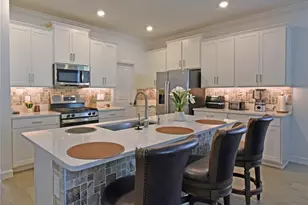 17304 Banded Gold Ln, Wimauma, FL 33598 - Photo 13