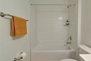 17304 Banded Gold Ln, Wimauma, FL 33598 - Photo 31