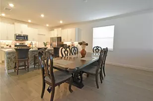 17304 Banded Gold Ln, Wimauma, FL 33598 - Photo 19