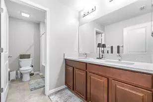 8132 Seagarden Ln, Land O Lakes, FL 34637 - Photo 31