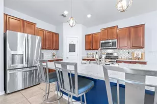 8132 Seagarden Ln, Land O Lakes, FL 34637 - Photo 7