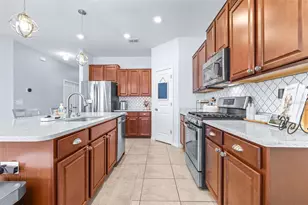 8132 Seagarden Ln, Land O Lakes, FL 34637 - Photo 5