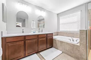 8132 Seagarden Ln, Land O Lakes, FL 34637 - Photo 27