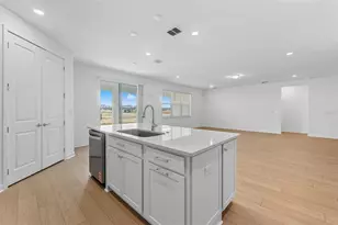 3780 Obsidian Dr, Spring Hill, FL 34609 - Photo 5