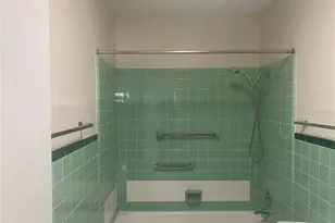 1001 Augusta Dr, Sun City Center, FL 33573 - Photo 17