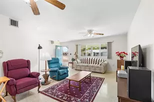 1001 Augusta Dr, Sun City Center, FL 33573 - Photo 3