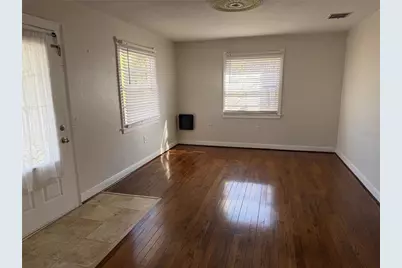 5335 6th Street, Zephyrhills, FL 33542 - Photo 5