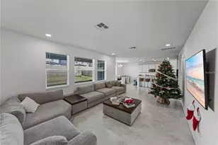 9506 Crescent Ray Dr, Wesley Chapel, FL 33545 - Photo 17