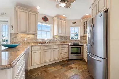 106 79th Street, Holmes Beach, FL 34217 - Photo 13