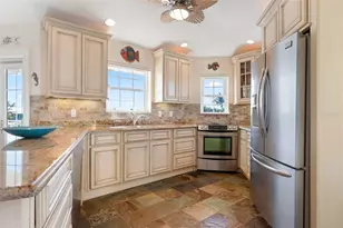 106 79th St, Holmes Beach, FL 34217 - Photo 13