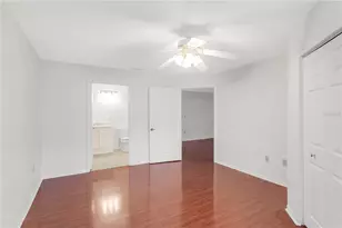 601 Arbor Lake Ln, Tampa, FL 33602 - Photo 17