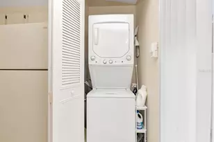 3113 Lake Pine Way, Tarpon Springs, FL 34688 - Photo 9