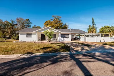 7200 7th Street N, Saint Petersburg, FL 33702 - Photo 1