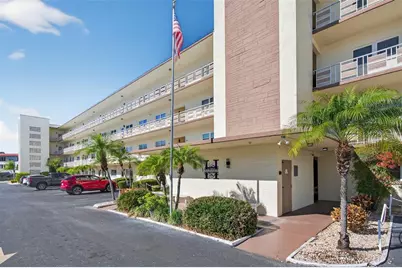 5705 80th Street N #105, Saint Petersburg, FL 33709 - Photo 1