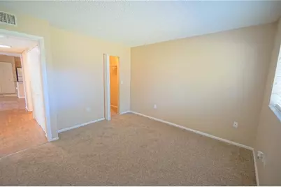 5748 Baywater Drive, Tampa, FL 33615 - Photo 9