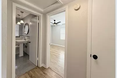 105 N Aurora Avenue, Clearwater, FL 33765 - Photo 23