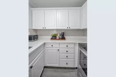 19417 Gulf Boulevard #F207, Indian Rocks Beach, FL 33785 - Photo 11